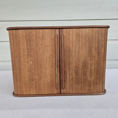 Teak tech tambour - door, wall