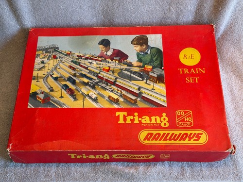 Vintage boxed tri ang electric - boxed,