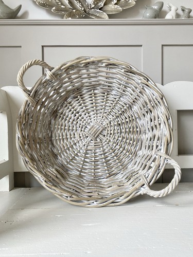 Rattan wicker round basket - round,