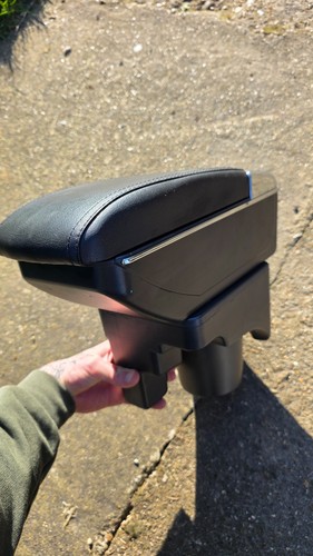 Dual layer armrest box - dual,
