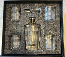 Van Daemon Whisky Decanter Set