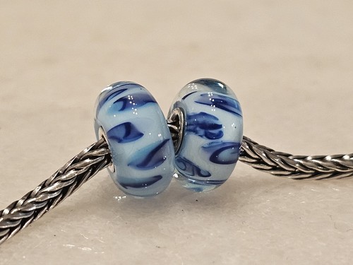 Authentic trollbeads bluish - trollbeads,
