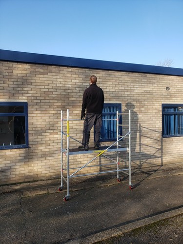 Mini access platform with - mini,