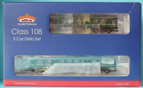 Bachmann 913 class 108 dmu - 32-913,