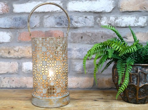 Vintage shabby chic light - shabby, chic,