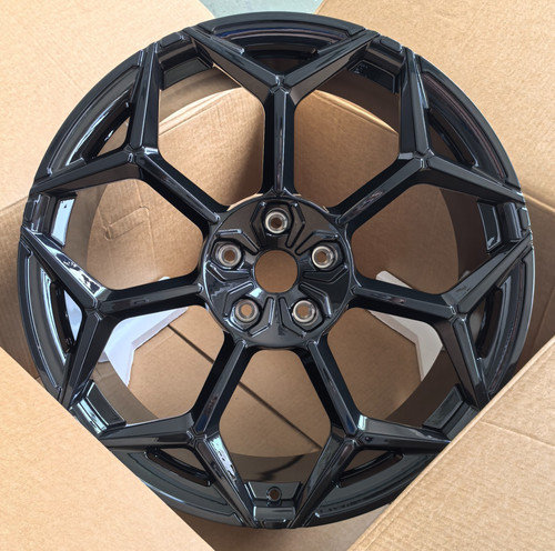 Urus performante style - 23",