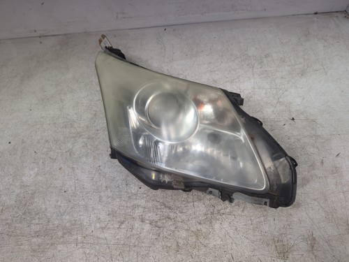 Toyota avensis headlight - avensis, right