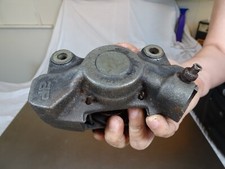 TRIUMPH T140 AP LOCKHEED REAR BRAKE CALIPER DISC DA22768 UNIT 750 VINTAGE NORTON