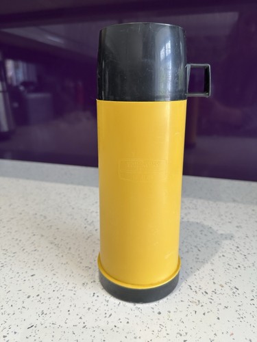 Vintage thermos vacuum - vintage,