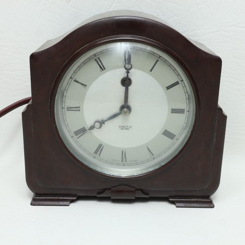 Vintage bakelite smiths - vintage,