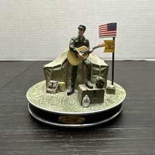 Hawthorne Village Life Of Elvis Tribute Collection Elvis Joins The Army Statue