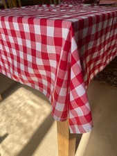Red gingham tablecloth square