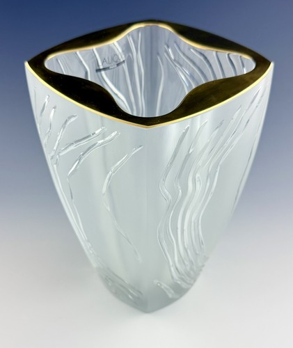 Mint lalique crystal - lalique,