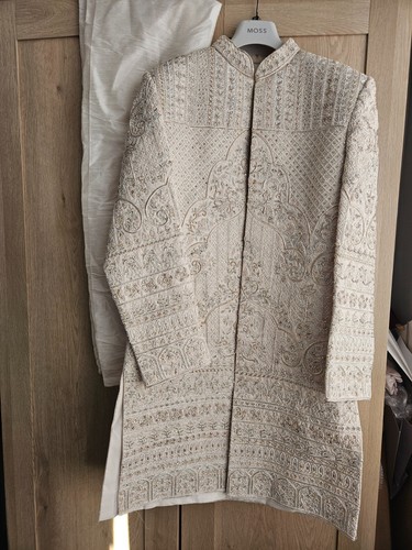 Mens cream heavy sherwani