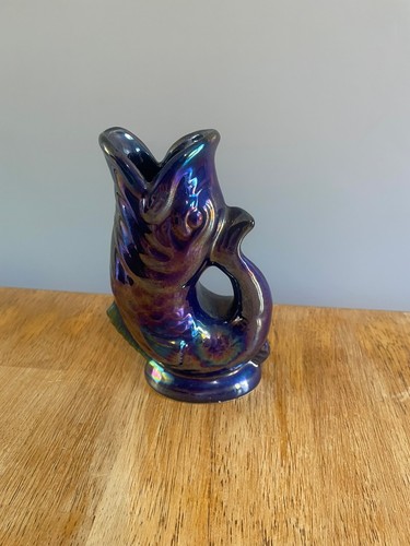 Shiny metalic gluggle gurgle - shiny,
