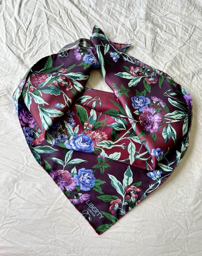 Liberty silk scarf - 90, cm