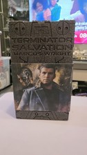 HOT TOYS TERMINATOR SALVATION