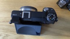 Sony Alpha NEX-6 16.1MP