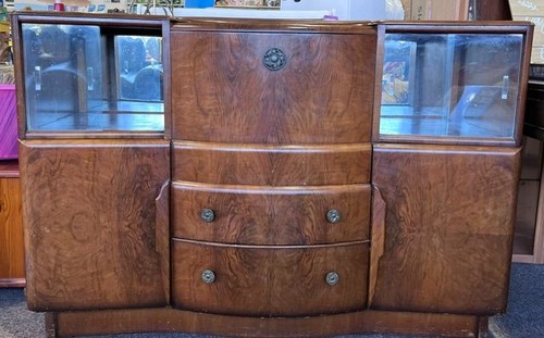 Beautility sideboard art - sideboard, deco