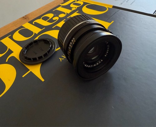 Leica summicron 40mm - summicron-c, f/2