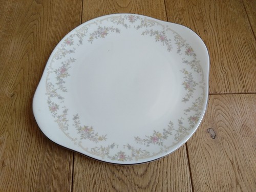 Royal doulton the romance - doulton,