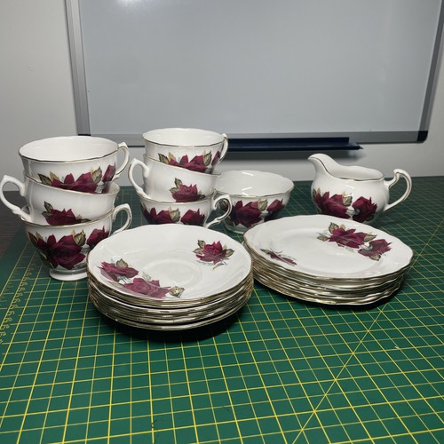 Vintage royal vale - vale, red