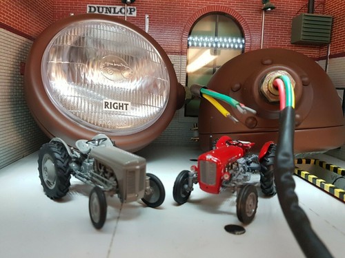 Massey ferguson headlamp - massey,