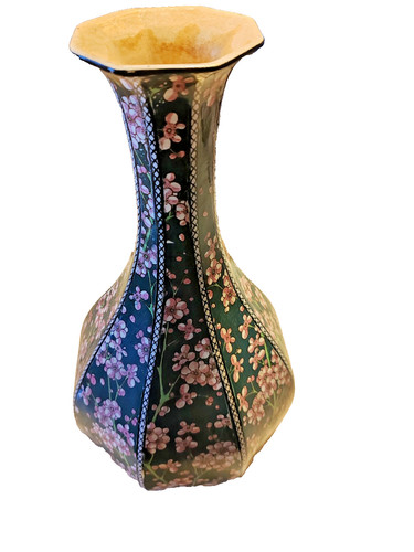 Antique royal doulton - royal,