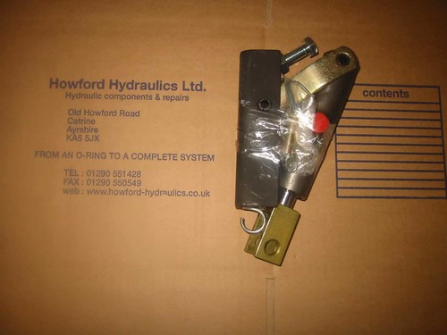 Single acting trailer brake - acting,