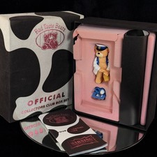 Bad Taste Bears OFFICIAL COLLECTORS CLUB BOX SET Exclusive Mugs Milkman Figure