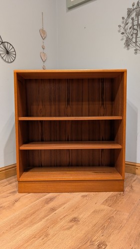 Retro mid century modern - retro,