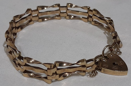 9ct 375 yellow gold three - gold,