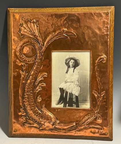 Stunning antique arts - stunning,
