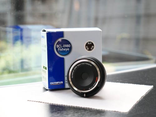 Olympus 9mm ultra - f/8.0, ultra-slim