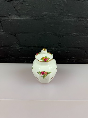 Royal albert old country - royal, roses