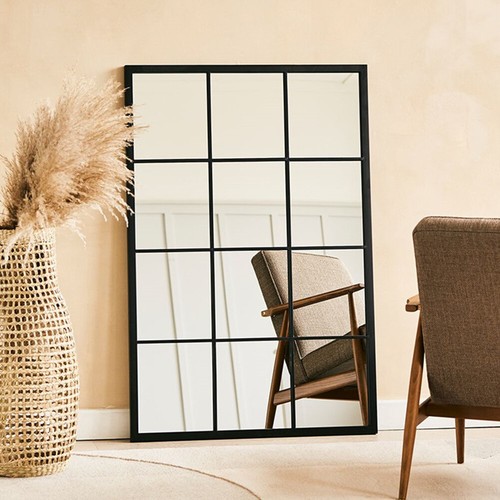 Large black window style - window,