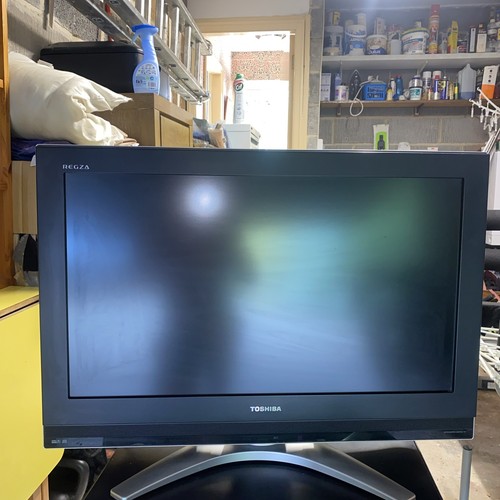 Toshiba regza lcd colour tv - hd,