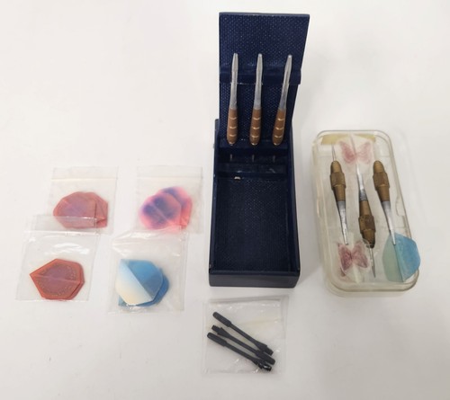 Vintage darts sets - darts,, 2