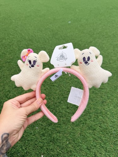 Genuine disney world crochet - world,