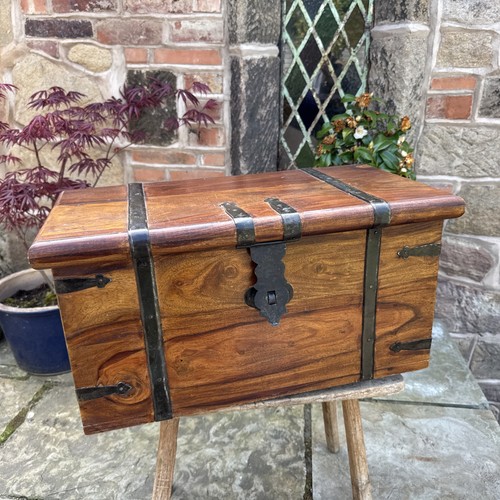 Large woodstorage box - box, vintage