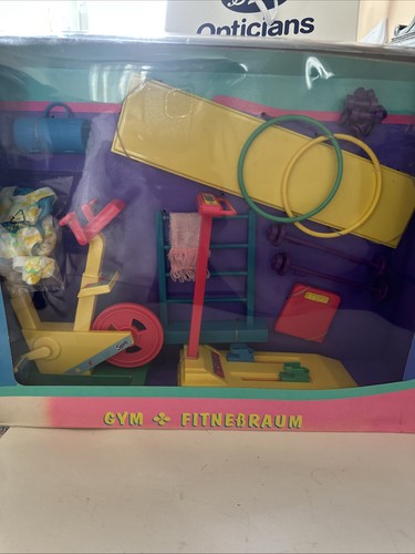 Hasbro sindy gym - hasbro,