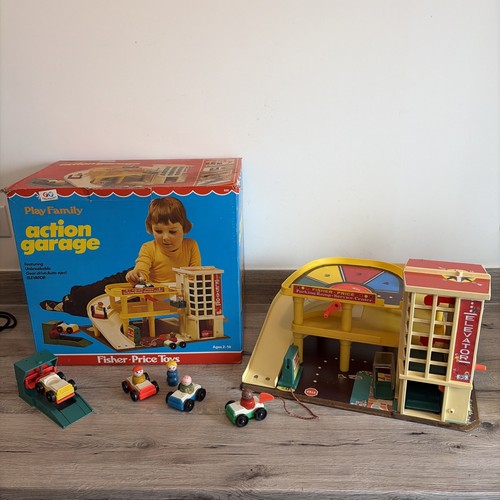 Vintage boxed 1975 - 1975, fisher