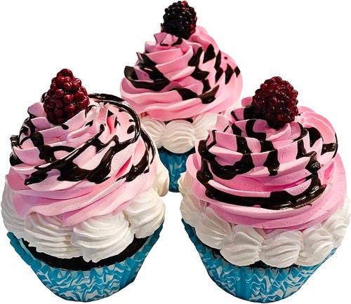 Dezicakes fake cupcakes - fake,