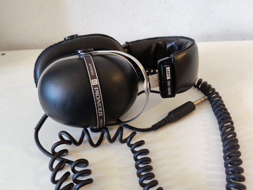 Pioneer 305 headphones - se-305,