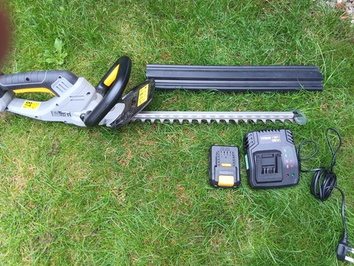 Titan hedge trimmer cordless - hedge,