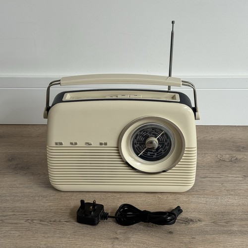 Bush tr82 retro portable - bush, tr82/b
