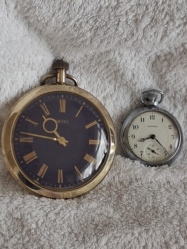 Rare lovely vintage smiths - rare,