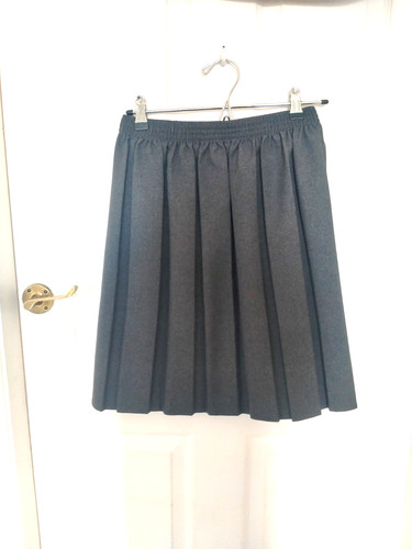 Grey school skirt size - , 14-16
