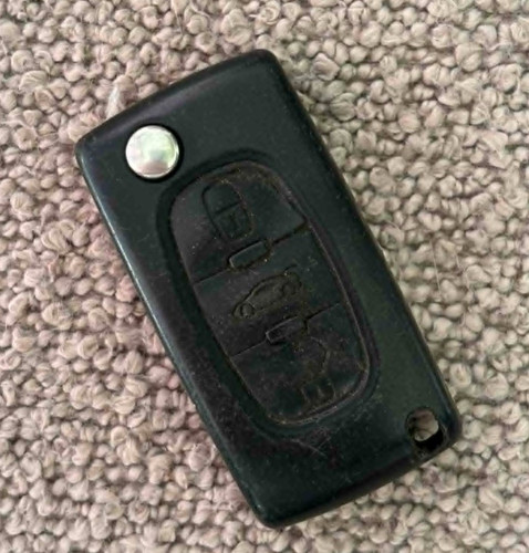 Genuine peugeot button - genuine,