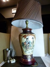 Japanese Satsuma Moriage Style